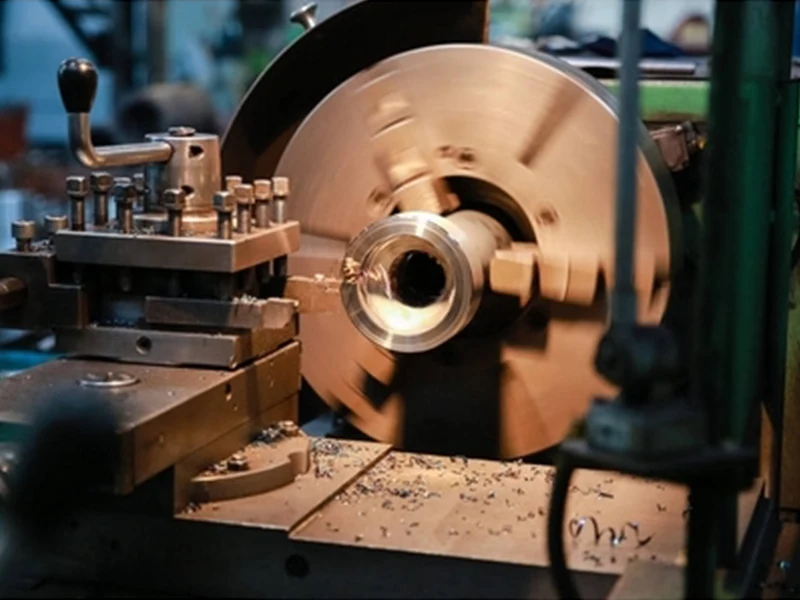 الشركة المصنعة للآلات: العملاق الخفي لصناعة التصنيع